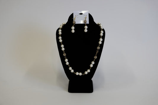 White Pearls image 0