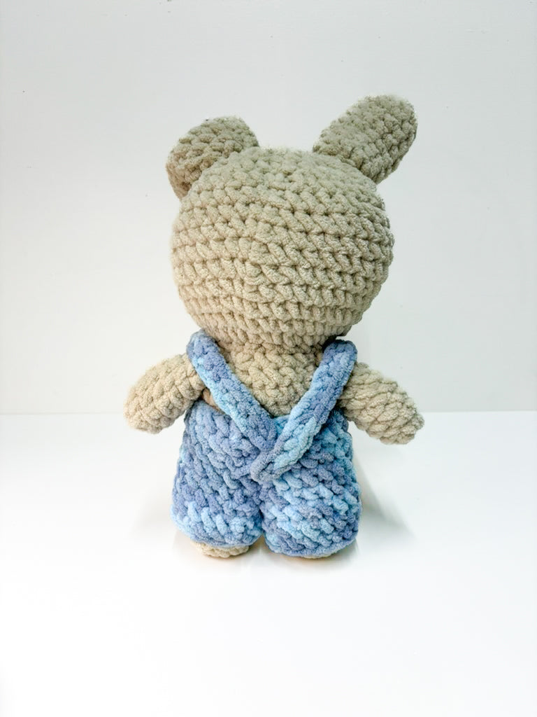 Crochet Bunny image 1